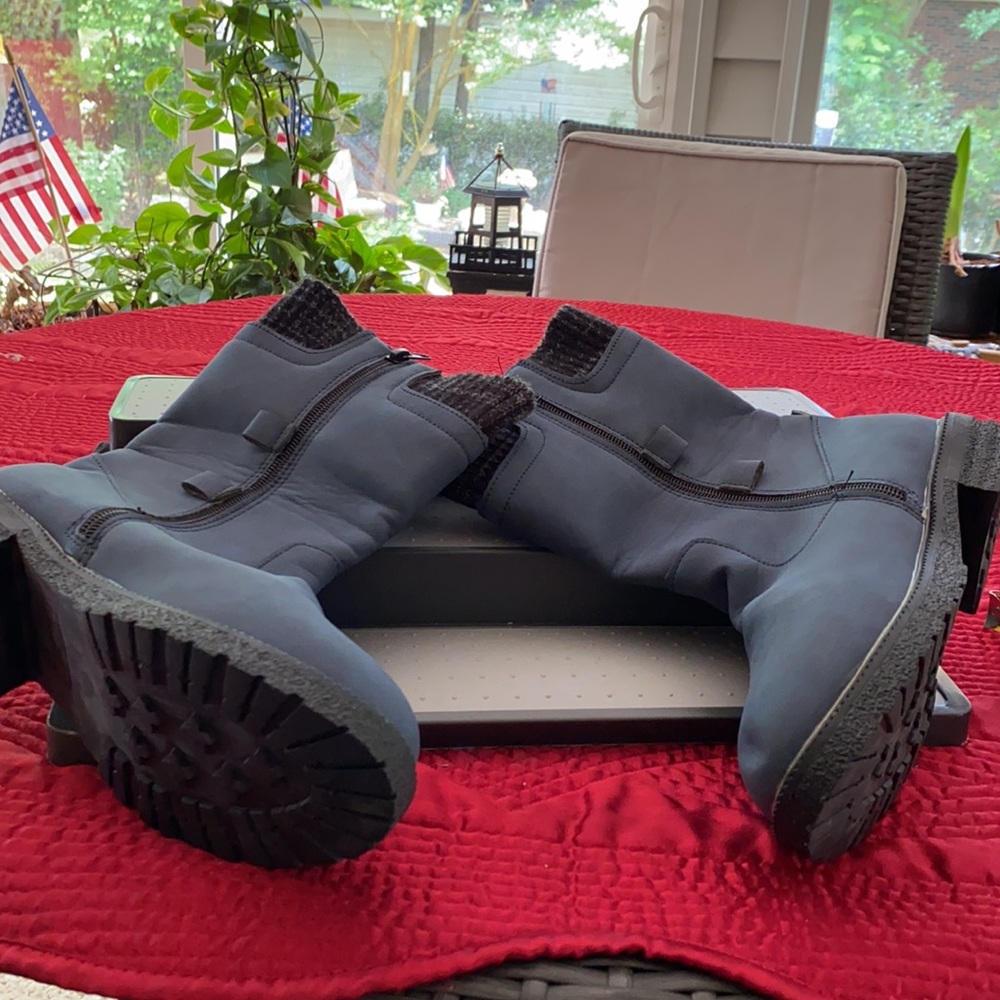 Ladies all weather rubber boots - Picture 2 of 3